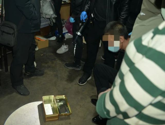 乐竟体育-罗马警方严打贩卖古罗马文物团伙，多名犯罪嫌疑人落网