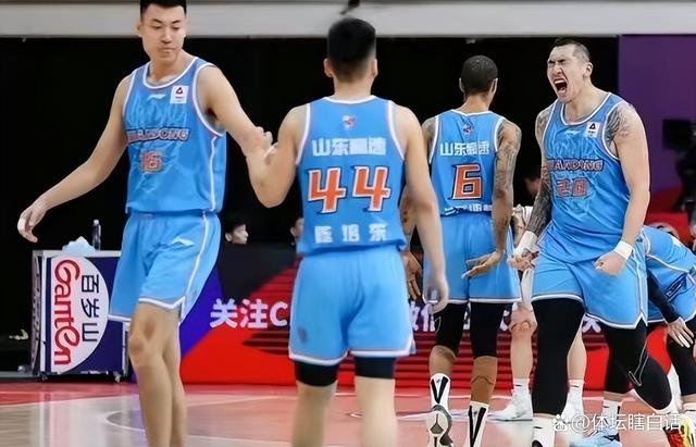 乐竟体育-山东男篮遭遇四连败，卫冕冠军难堪
