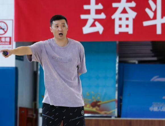 乐竟体育-加拿大男篮荣膺北美篮球冠军崭露头角