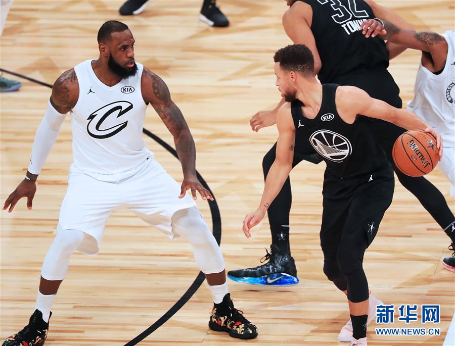乐竟体育-NBA全明星周末精彩不断，球迷争相围观