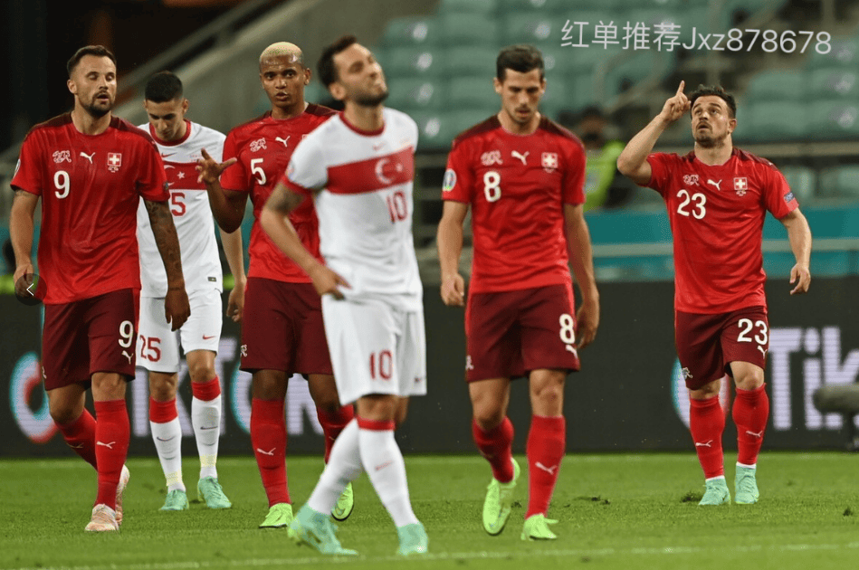 乐竟体育-欧洲豪门签下哥伦比亚中场，中场实力将进一步增强！