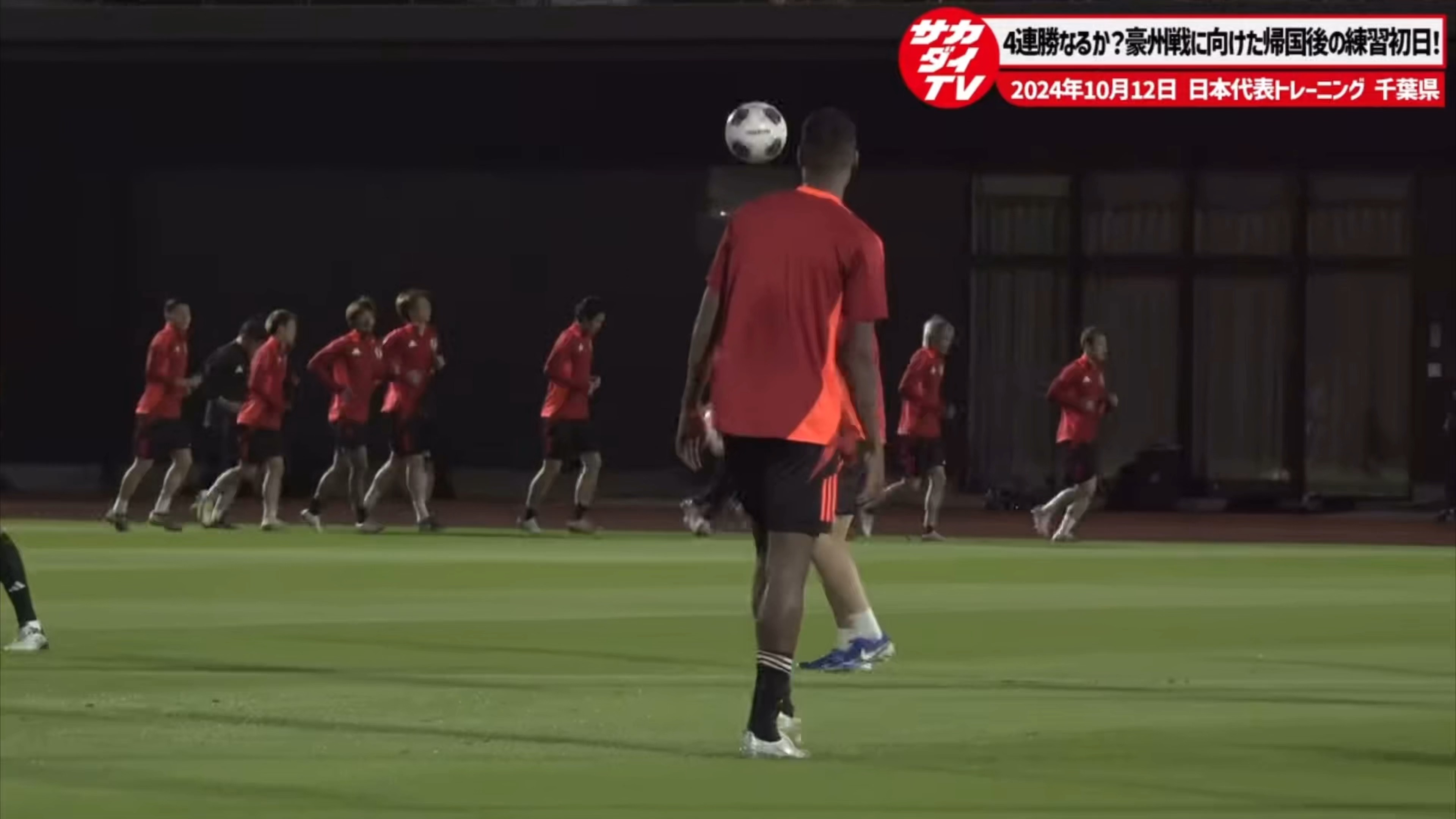 乐竟体育-莱比锡红牛选手备战下场比赛训练艰苦