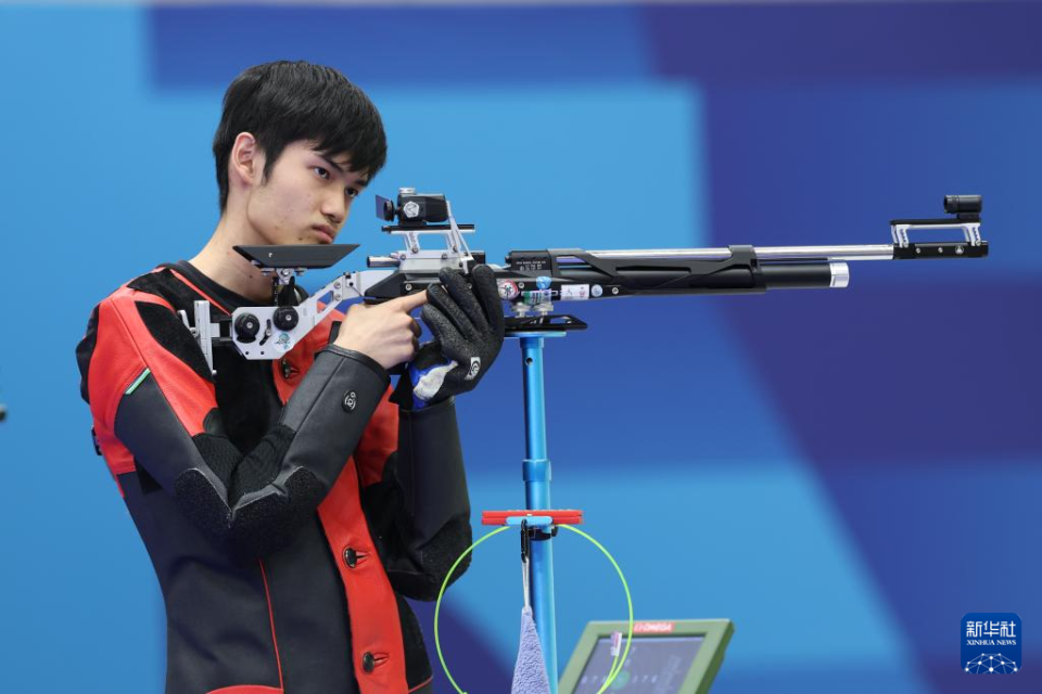 乐竟体育-印度射击选手在紧张比赛中夺冠